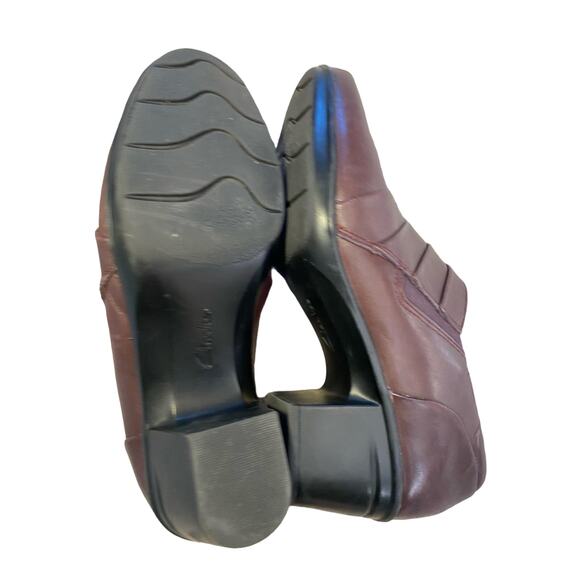 Clarks collection Emslie Guide size 8 low block comfort heel Burgundy brown hue - Picture 8 of 9
